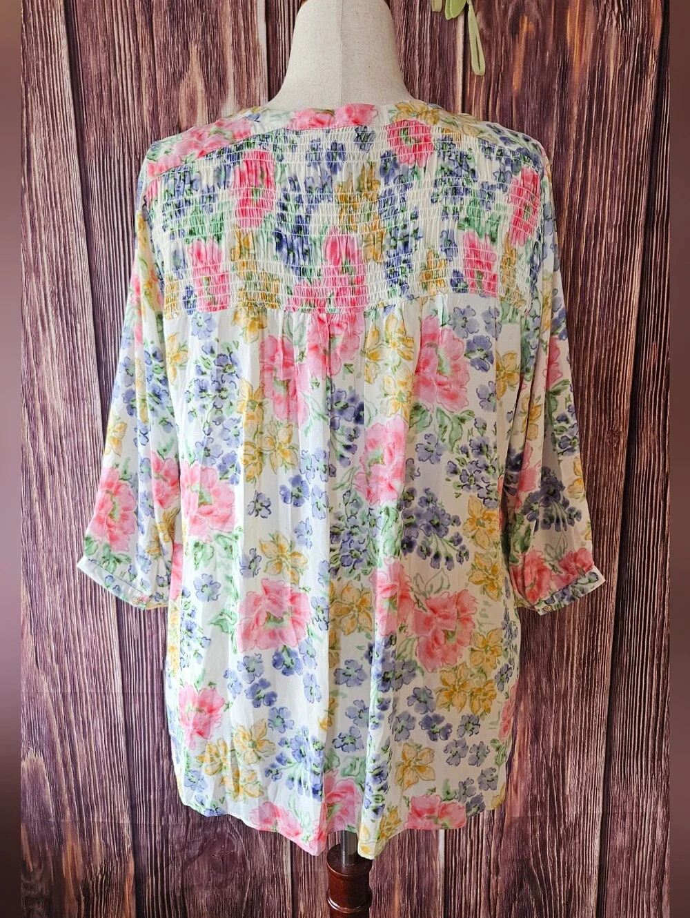 NWT Rose & Olive Georgette Button Front Floral Top Plus Size 1X - Picture 5 of 9